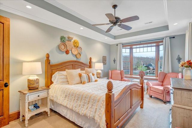 308 Pine DR, Huddleston, VA 24104