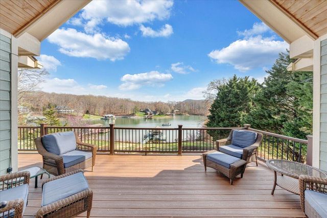 308 Pine DR, Huddleston, VA 24104