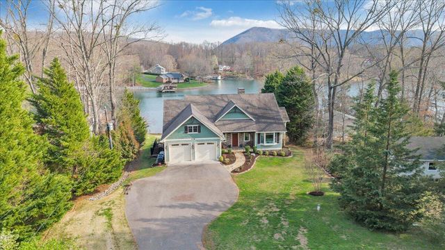308 Pine DR, Huddleston, VA 24104