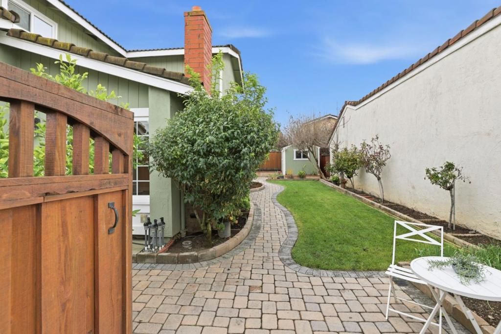 Image 31 of property listing at 5961 S Surf Court, San Jose, CA 95138