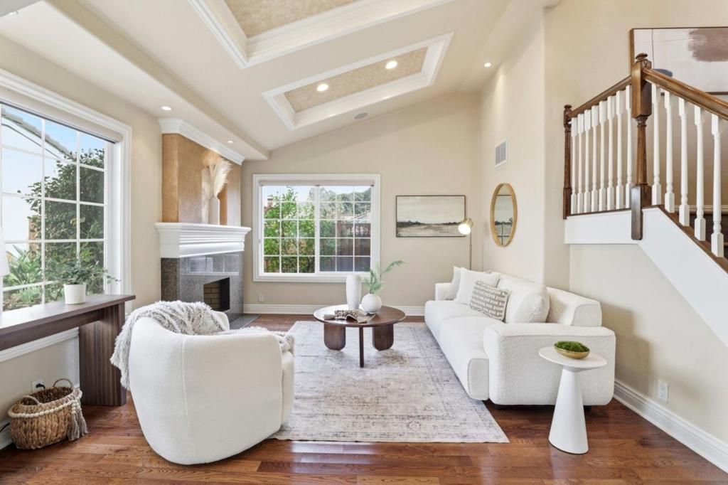 Image 5 of property listing at 5961 S Surf Court, San Jose, CA 95138