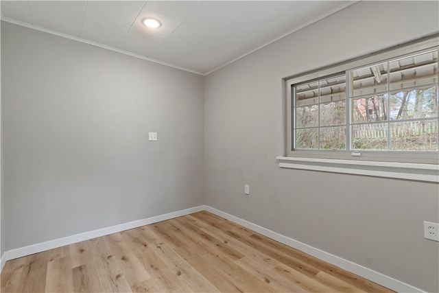1270 Clairhaven Street, Crafton Heights, PA 15205