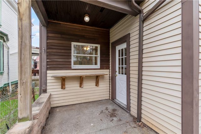 1270 Clairhaven Street, Crafton Heights, PA 15205