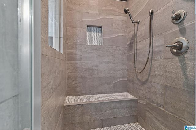 141 SHEFFIELD LANE, Birmingham, AL 35242