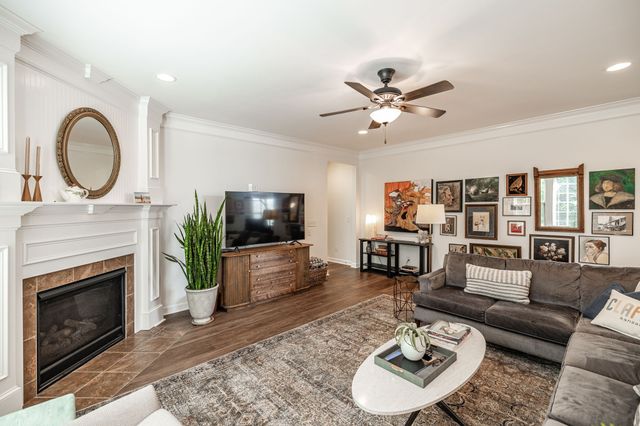 103 Vaughan St, Gallatin, TN 37066