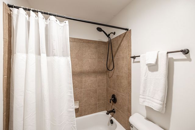103 Vaughan St, Gallatin, TN 37066