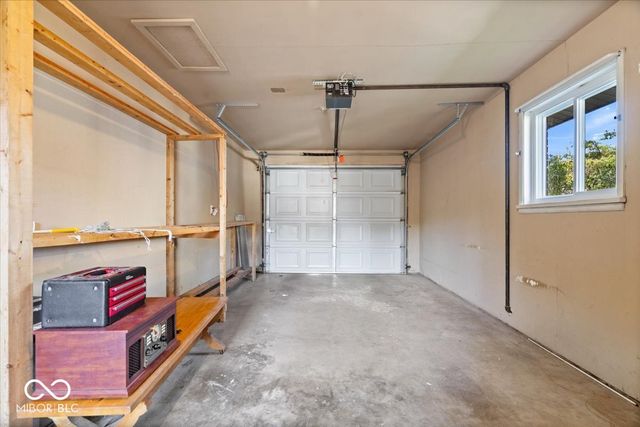 325 N Center Street, Plainfield, IN 46168