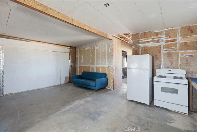 46275 Palma Vista, Newberry Springs, CA 92365