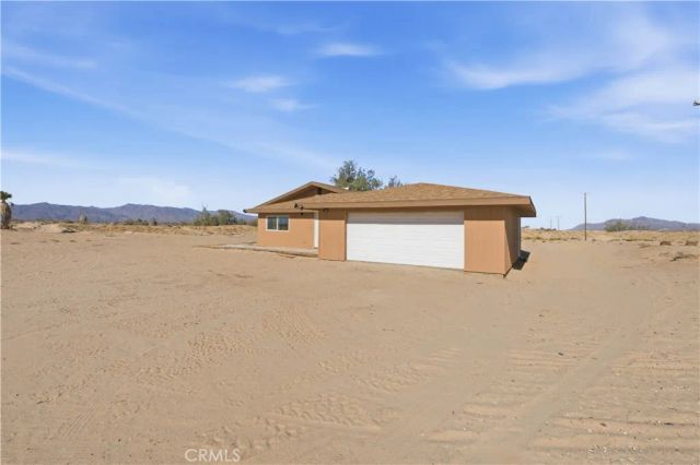 46275 Palma Vista, Newberry Springs, CA 92365