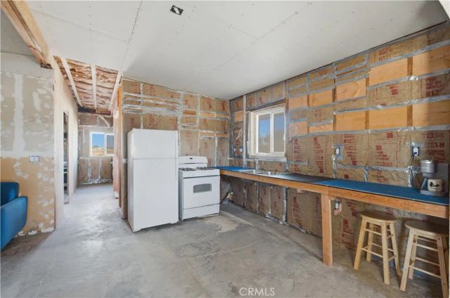 46275 Palma Vista, Newberry Springs, CA 92365