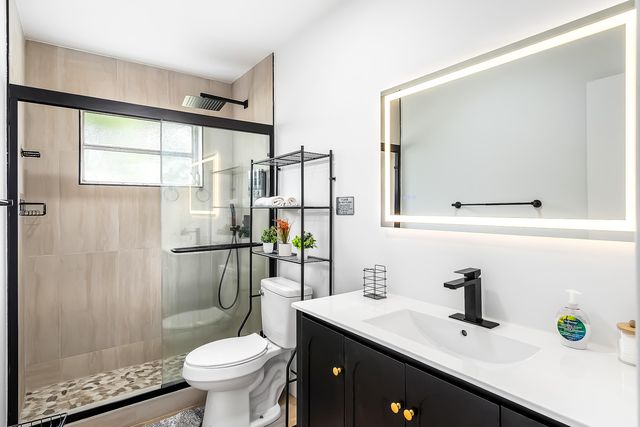 1250 SE 10TH Street, Deerfield Beach, FL 33441
