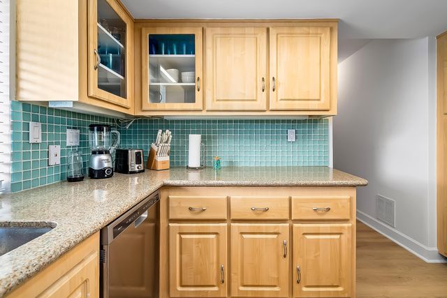 1250 SE 10TH Street, Deerfield Beach, FL 33441