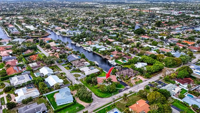 1250 SE 10TH Street, Deerfield Beach, FL 33441