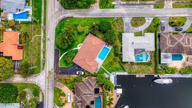 1250 SE 10TH Street, Deerfield Beach, FL 33441