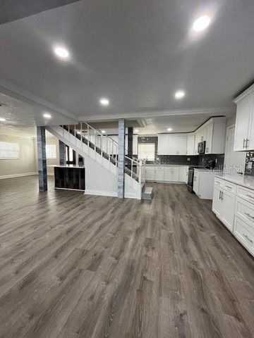 635 LAKE HOLLOWAY BOULEVARD, Lakeland, FL 33801