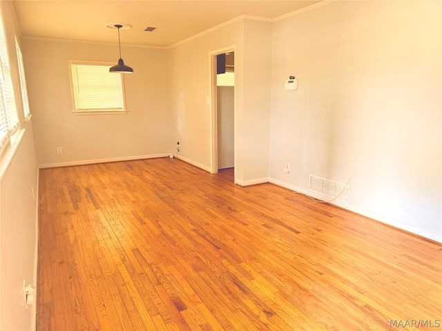 717 Perry Hill Road, Montgomery, AL 36109