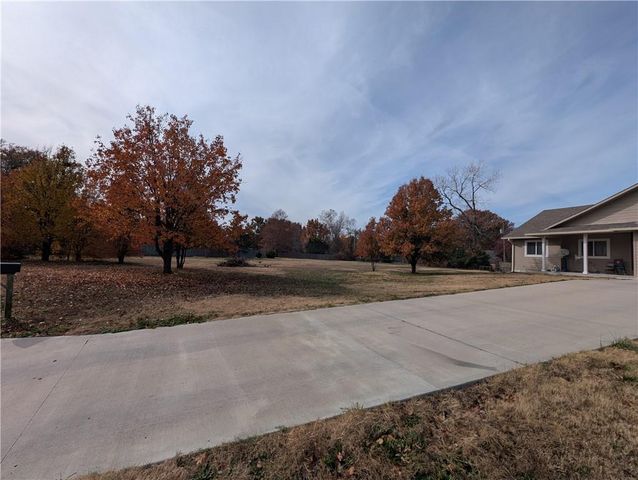 1201 S 29th Street, Parsons, KS 67357
