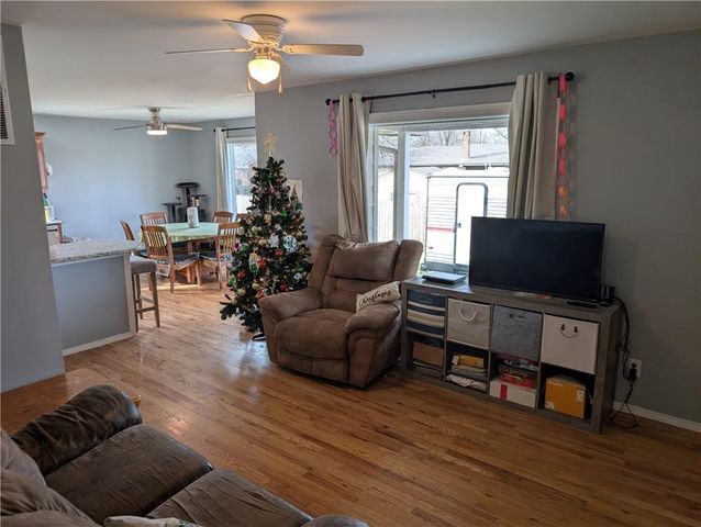 1201 S 29th Street, Parsons, KS 67357