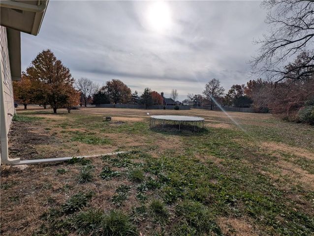 1201 S 29th Street, Parsons, KS 67357