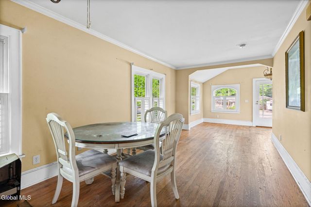 14 Rapp Road, Albany, NY 12205
