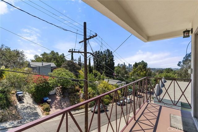 2017 Vestal Avenue, Los Angeles, CA 90026