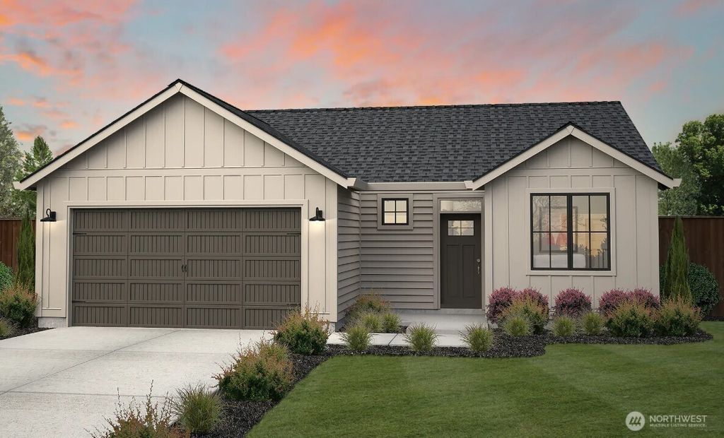 610 Powell Avenue, Winlock, WA 98596