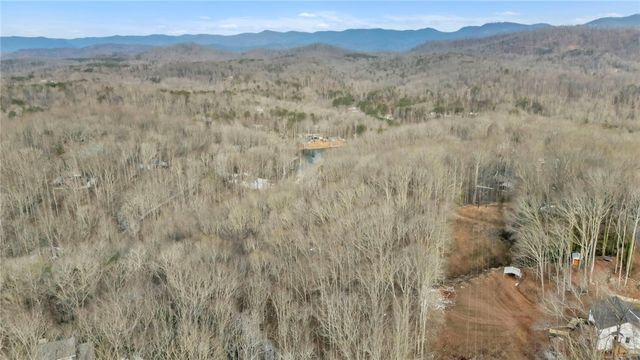 33 Forest Drive, Travelers Rest, SC 29690