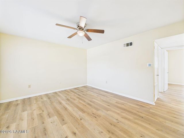 201 S South College Road 212, Lafayette, LA 70503