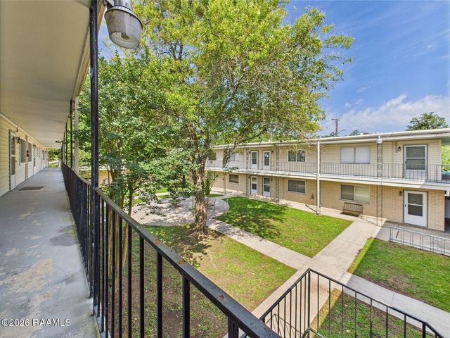 201 S South College Road 212, Lafayette, LA 70503