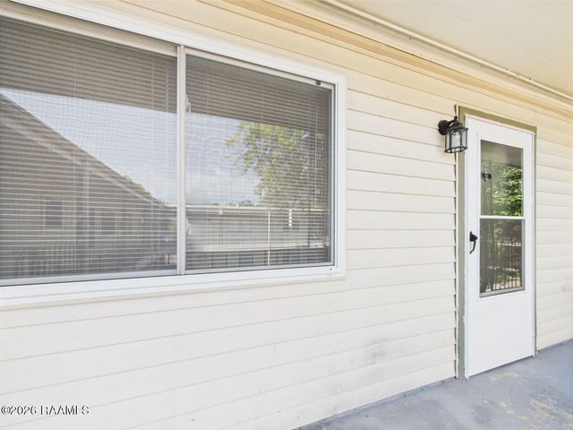 201 S South College Road 212, Lafayette, LA 70503