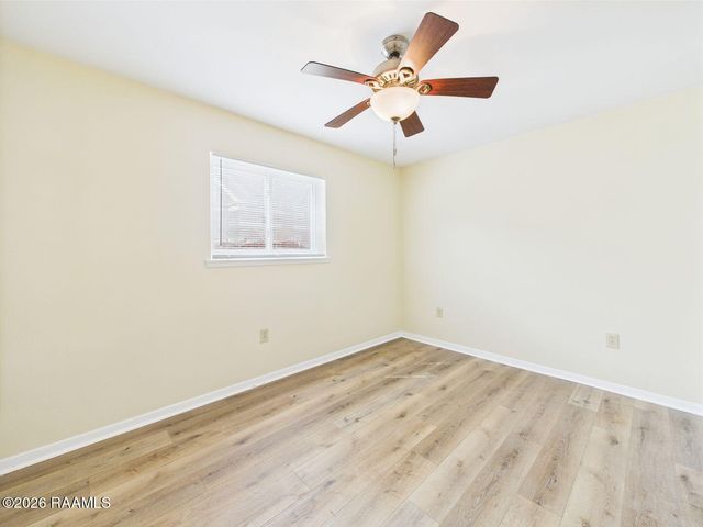 201 S South College Road 212, Lafayette, LA 70503