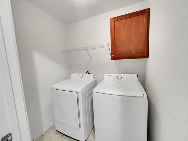 569 Woodland Park Terrace, Lawrenceville, GA 30043