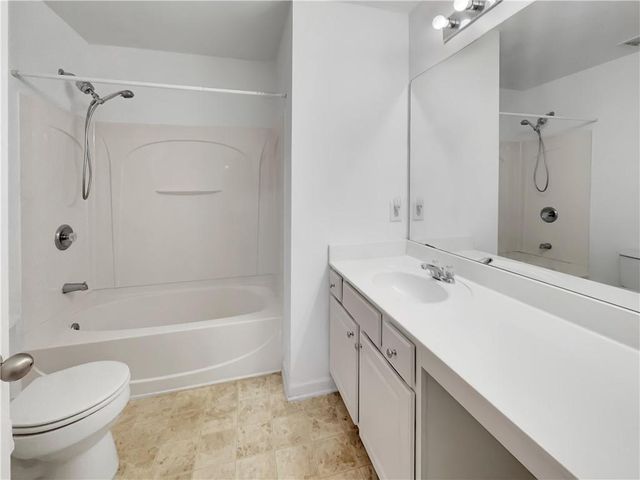 569 Woodland Park Terrace, Lawrenceville, GA 30043