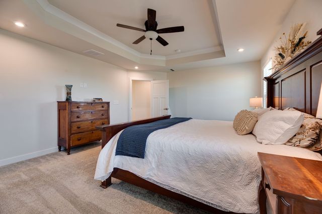 7001 Evinston Dr, Spring Hill, TN 37174