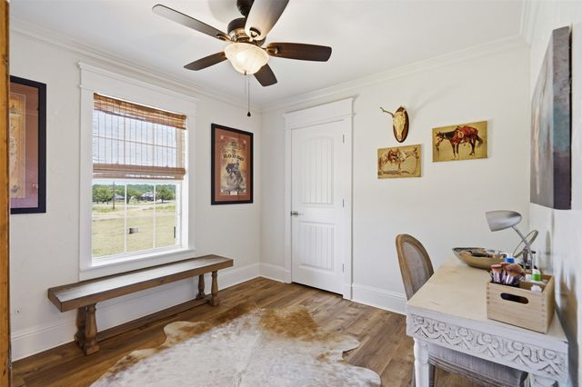 986 Eagles Way, Springtown, TX 76082