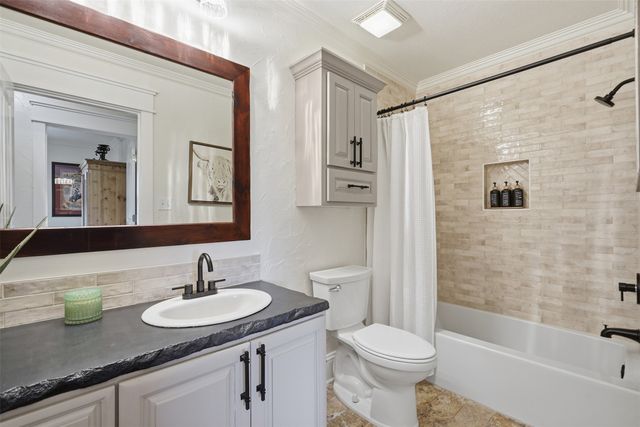 986 Eagles Way, Springtown, TX 76082