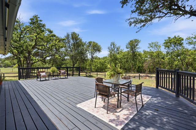986 Eagles Way, Springtown, TX 76082