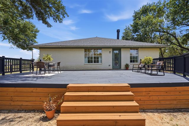 986 Eagles Way, Springtown, TX 76082