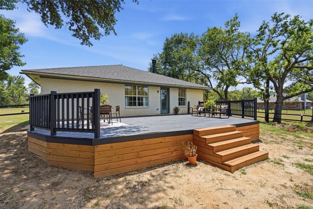 986 Eagles Way, Springtown, TX 76082