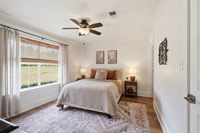 986 Eagles Way, Springtown, TX 76082