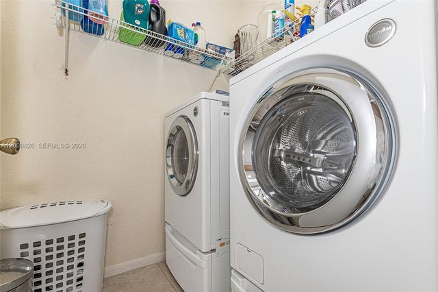 2188 NW 158th Ave, Pembroke Pines, FL 33028