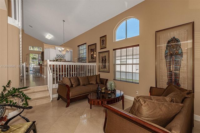 2188 NW 158th Ave, Pembroke Pines, FL 33028