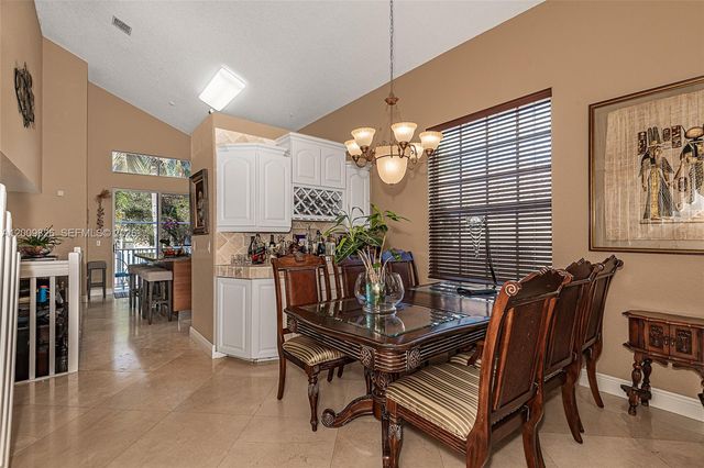 2188 NW 158th Ave, Pembroke Pines, FL 33028