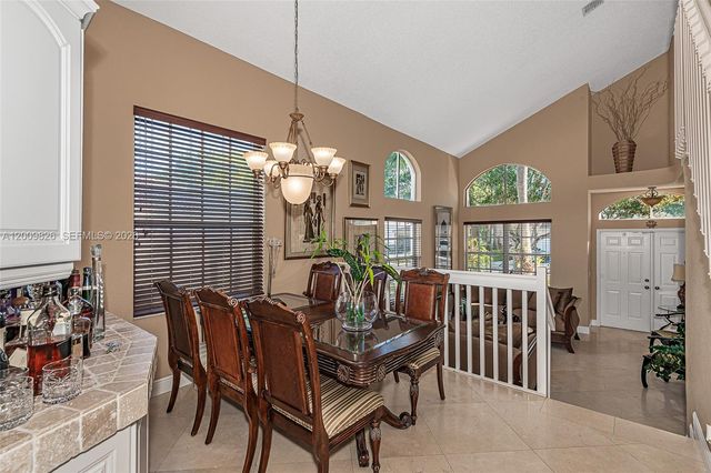 2188 NW 158th Ave, Pembroke Pines, FL 33028