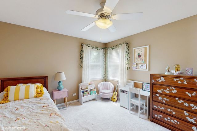 3432 Redwing Drive, Naperville, IL 60564