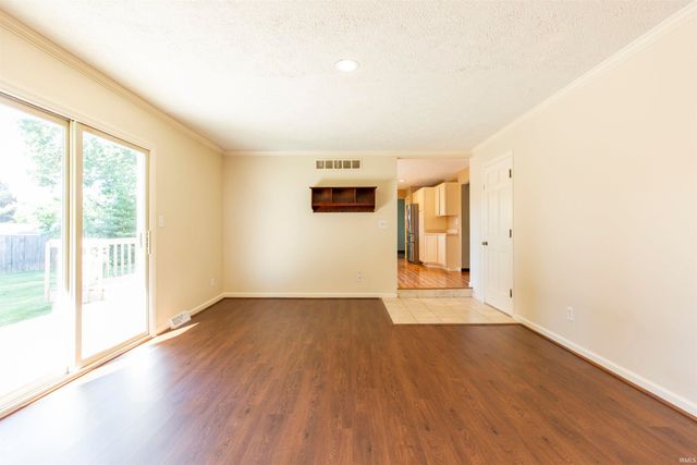 52399 Cavalier Court, South Bend, IN 46635