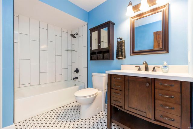 52399 Cavalier Court, South Bend, IN 46635