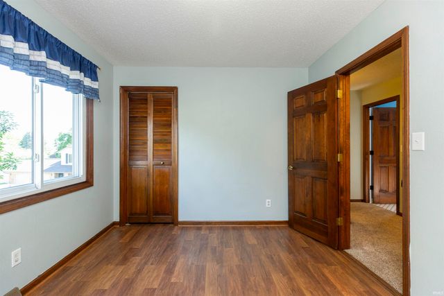 52399 Cavalier Court, South Bend, IN 46635
