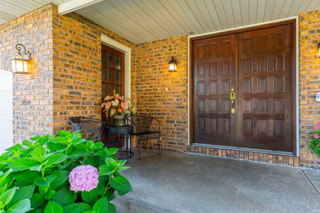 52399 Cavalier Court, South Bend, IN 46635