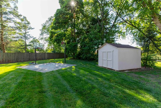 52399 Cavalier Court, South Bend, IN 46635